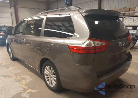 2017 Toyota Sienna Xle 8 Passenger из США, поврежденный, VIN 5TDYZ3DCXHS827222